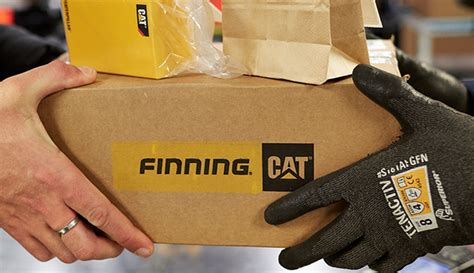 finning cat parts